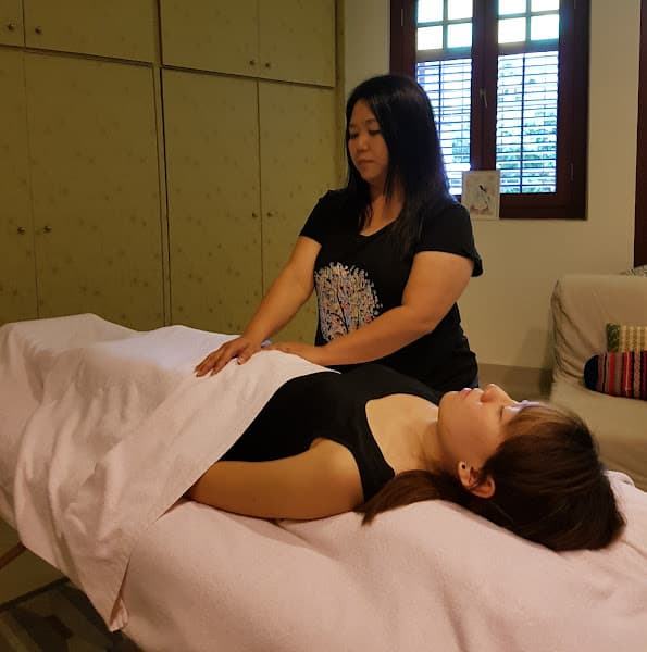Reiki Glow Singapore - Photo 3 Reiki Glow Singapore - Photo 3