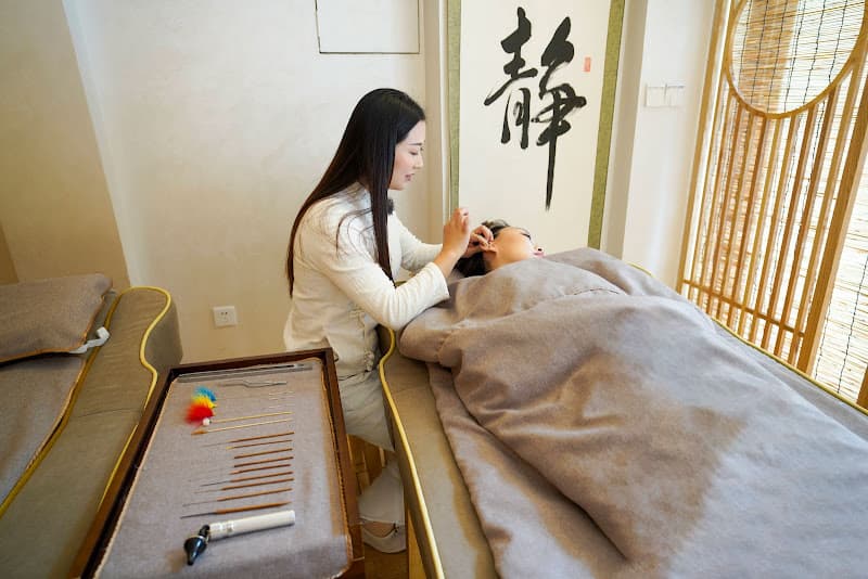 Dermis Ear Care - Photo 4 Dermis Ear Care - Photo 4