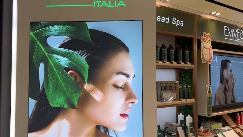 Emmebi Italia Head Spa - Hong Kong Hair Care Scalp Treatment Salon - Photo 5 Emmebi Italia Head Spa - Hong Kong Hair Care Scalp Treatment Salon - Photo 5