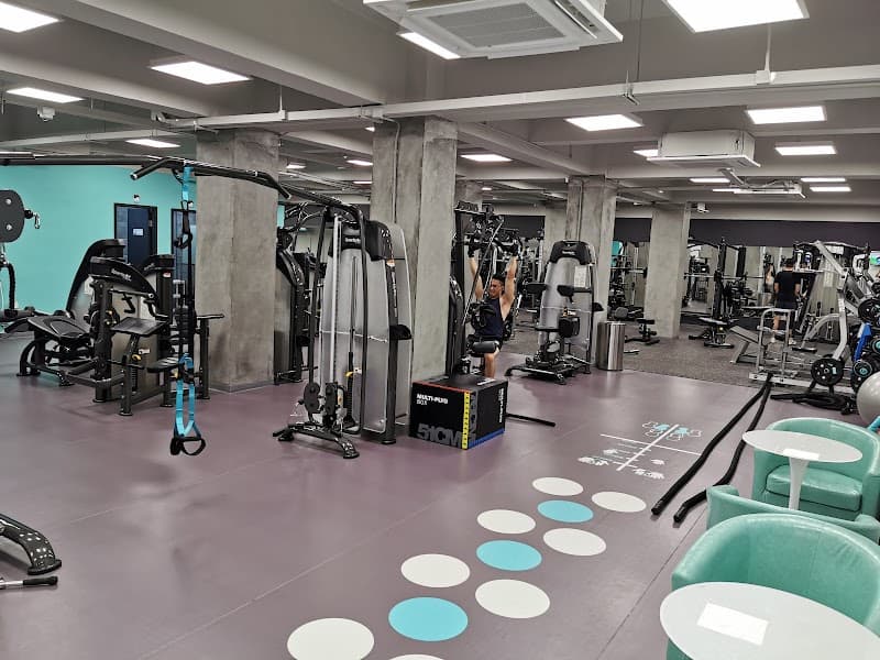 24/7 Fitness Sham Shui Po - Photo 3 24/7 Fitness Sham Shui Po - Photo 3