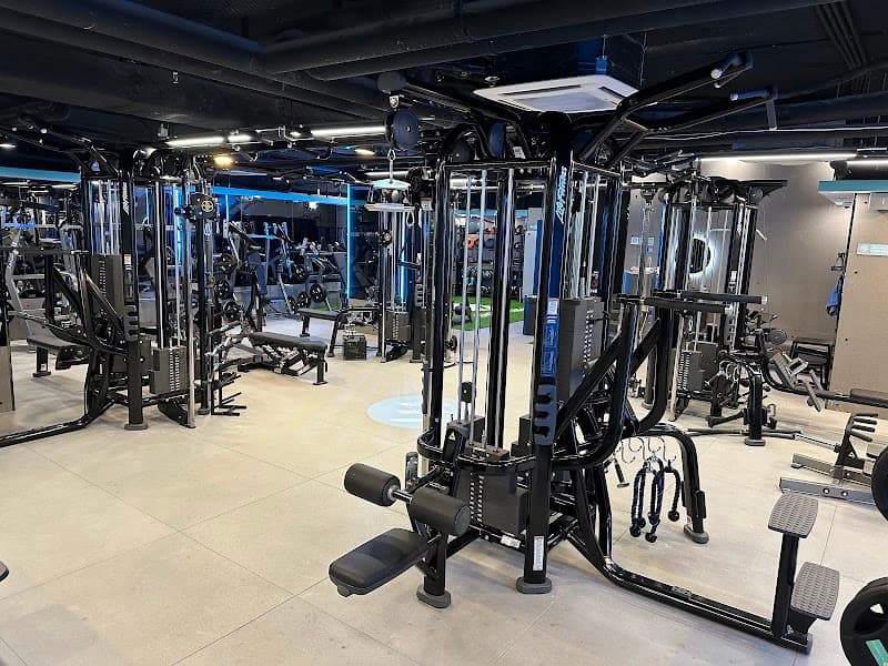 24/7 Fitness Tuen Mun Fourth Branch 24/7 Fitness Tuen Mun Fourth Branch