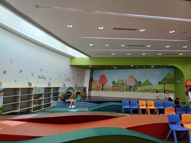 Yuen Long Leisure And Cultural Building - Photo 2 Yuen Long Leisure And Cultural Building - Photo 2