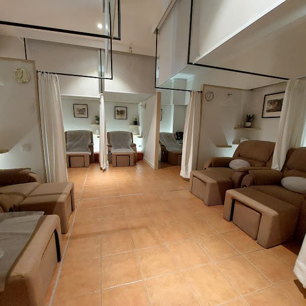 Well Foot Health Care Centre - Photo 1 Well Foot Health Care Centre - Photo 1