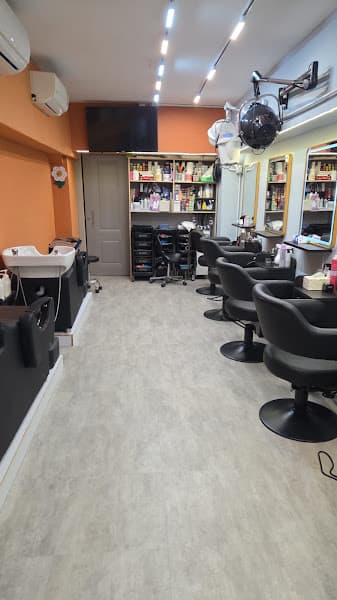 Give me hair salon - Photo 2 Give me hair salon - Photo 2