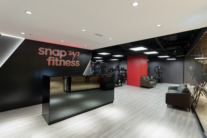 Snap Fitness 24/7 | Sheung Wan ‧ 上環 Snap Fitness 24/7 | Sheung Wan ‧ 上環