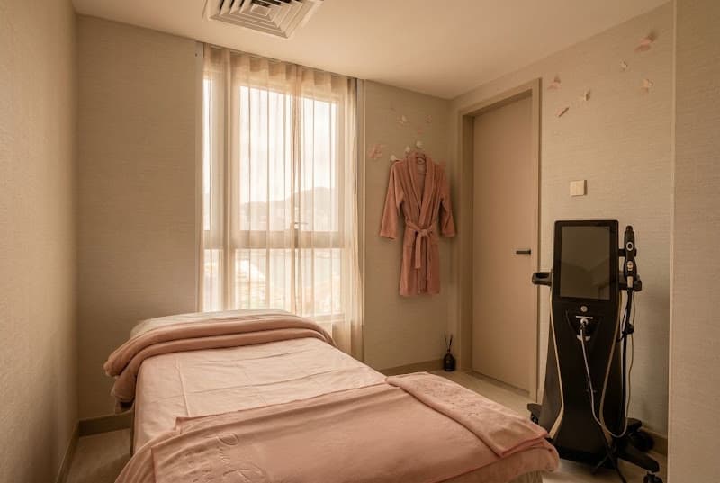 Pure Beauty Medical Center - Photo 2 Pure Beauty Medical Center - Photo 2