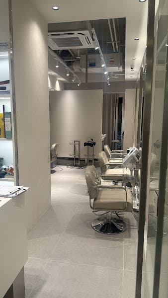 Aura Tress Hair Care Centre - Photo 3 Aura Tress Hair Care Centre - Photo 3