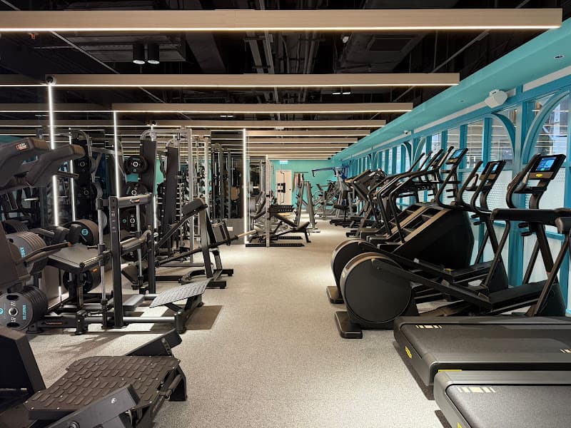 24/7 Fitness 24/7 Fitness