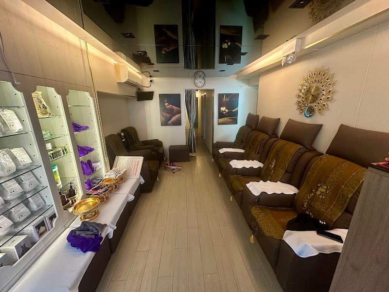 HERE THAI MASSAGE&SPA HERE THAI MASSAGE&SPA