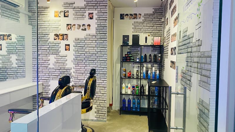 John's Hair Studio John's Hair Studio